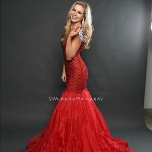 Custom Red Sherri Hill Couture Size 4